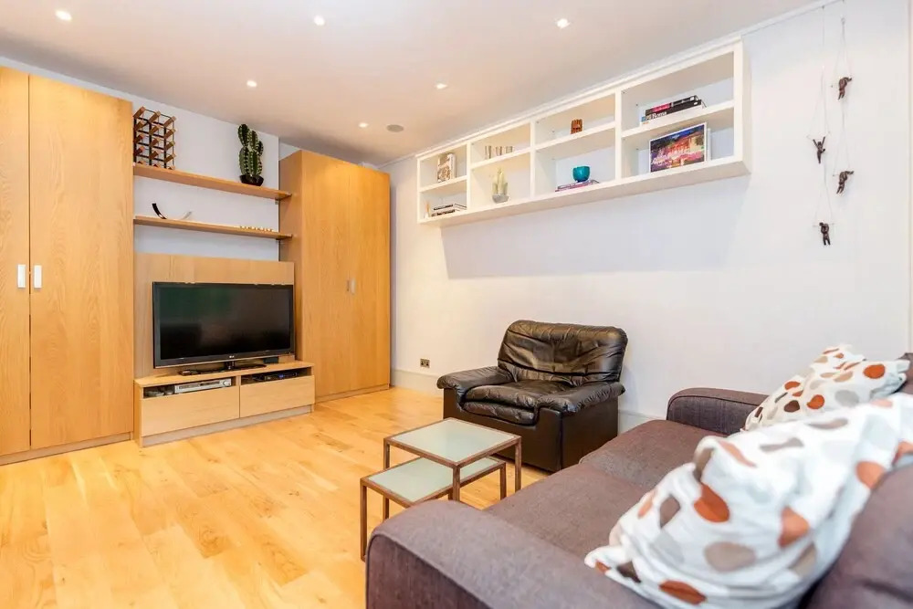 HighSt Kensington Studio - BaseToGo