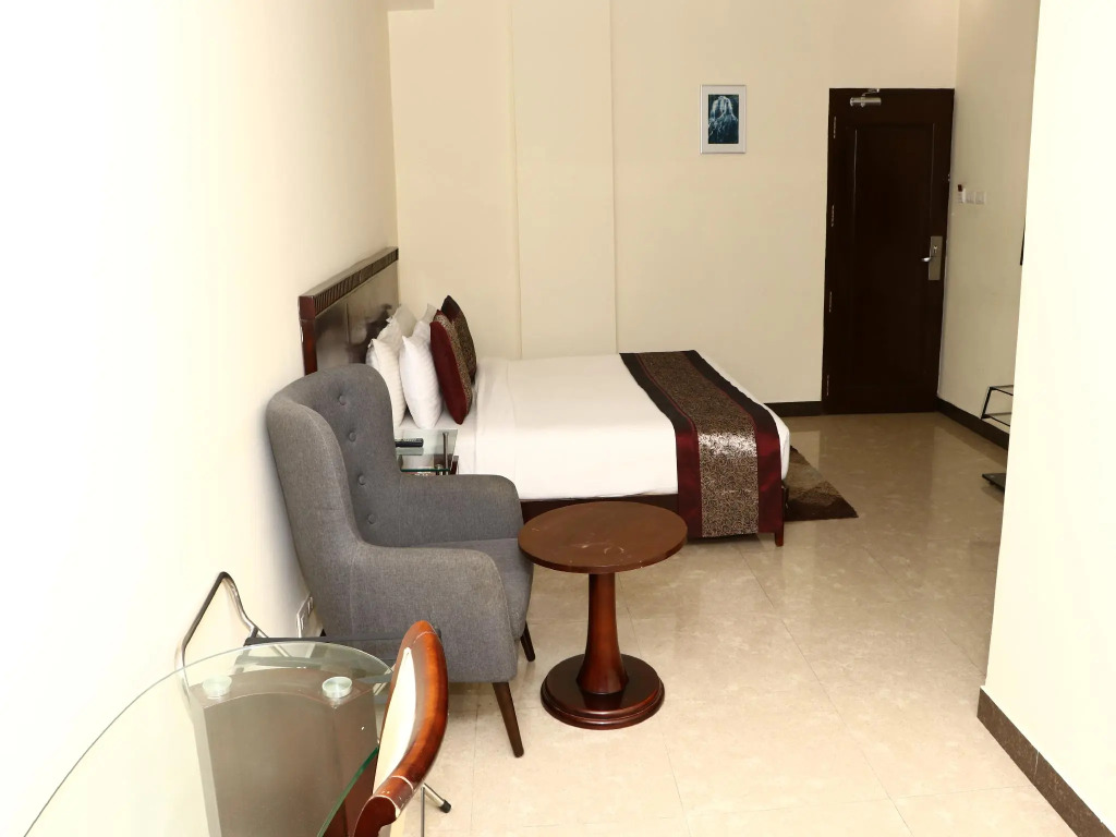 The Iris Hotel