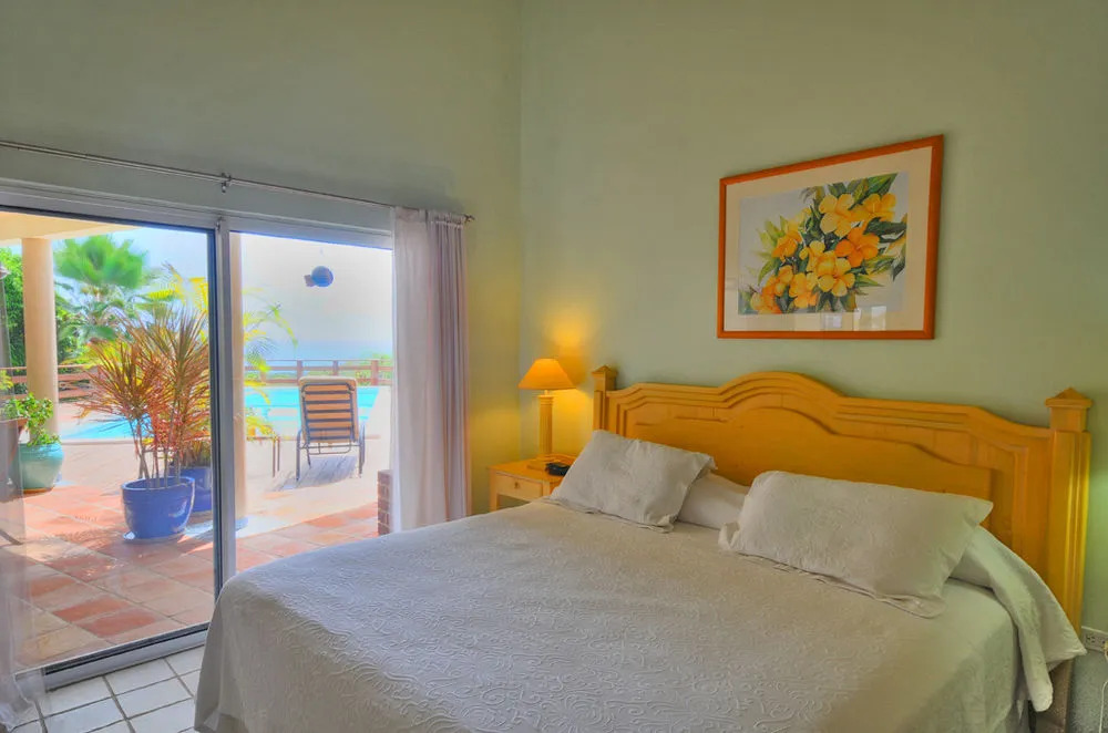 Villa Mystique