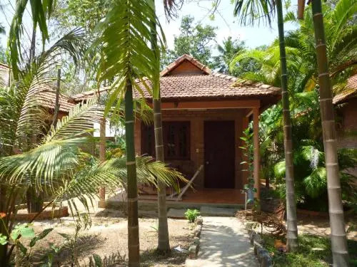 Huong Giang Bungalow