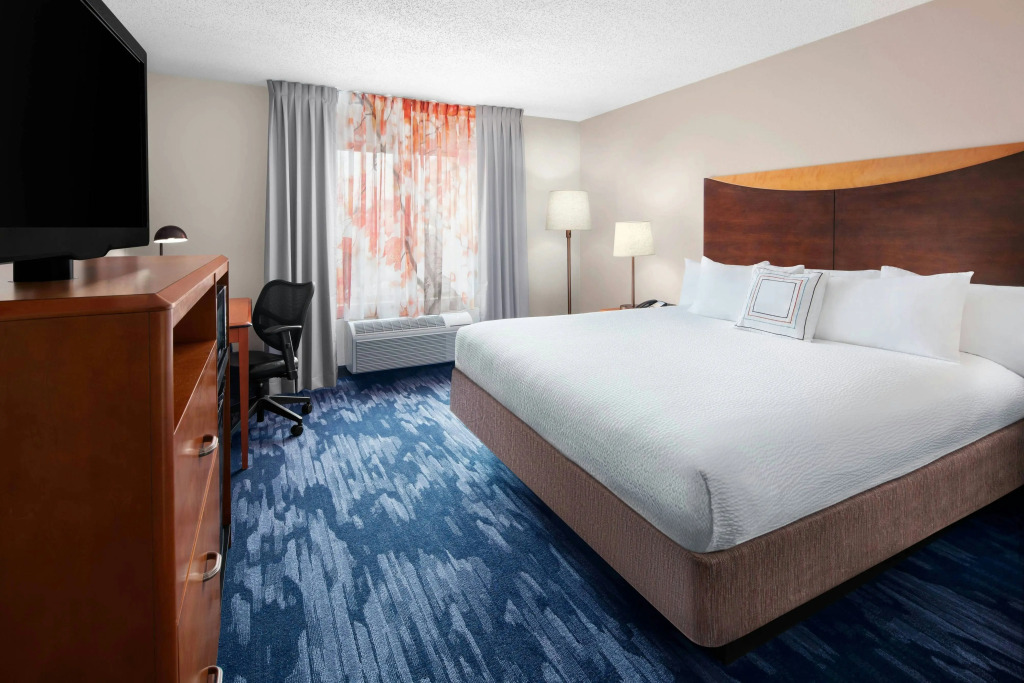 Fairfield by Marriott Inn & Suites Denver Airport