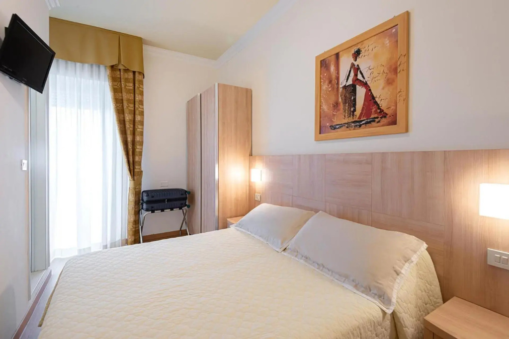 Hotel Corinna