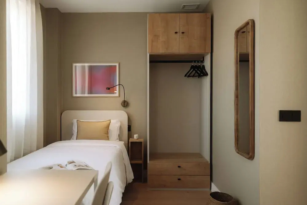 Via Monte Apartments by Olala Homes