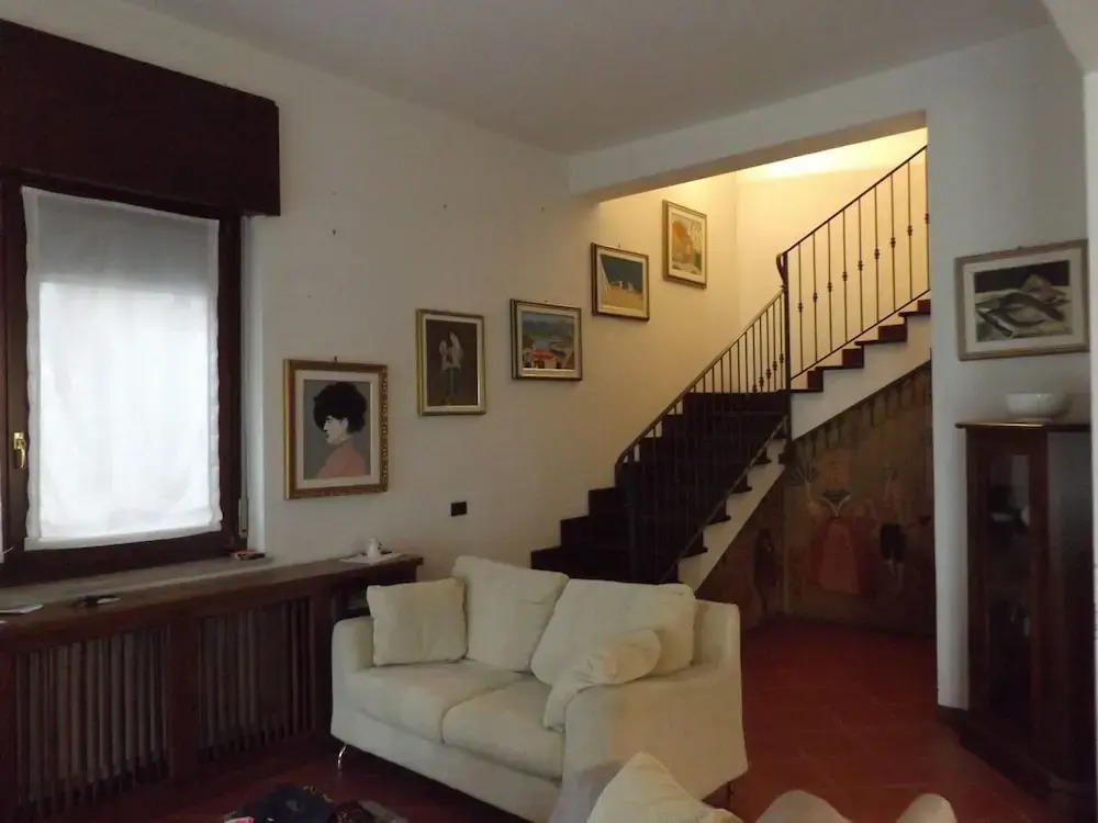 Exclusive Villa Dipped in a Wide Private Park, big Pool, on the Garda Lake
