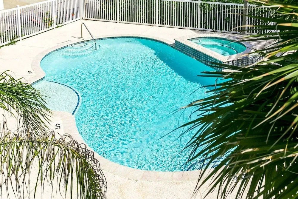 Spacious Port A Condo with Pool Views by RedAwning