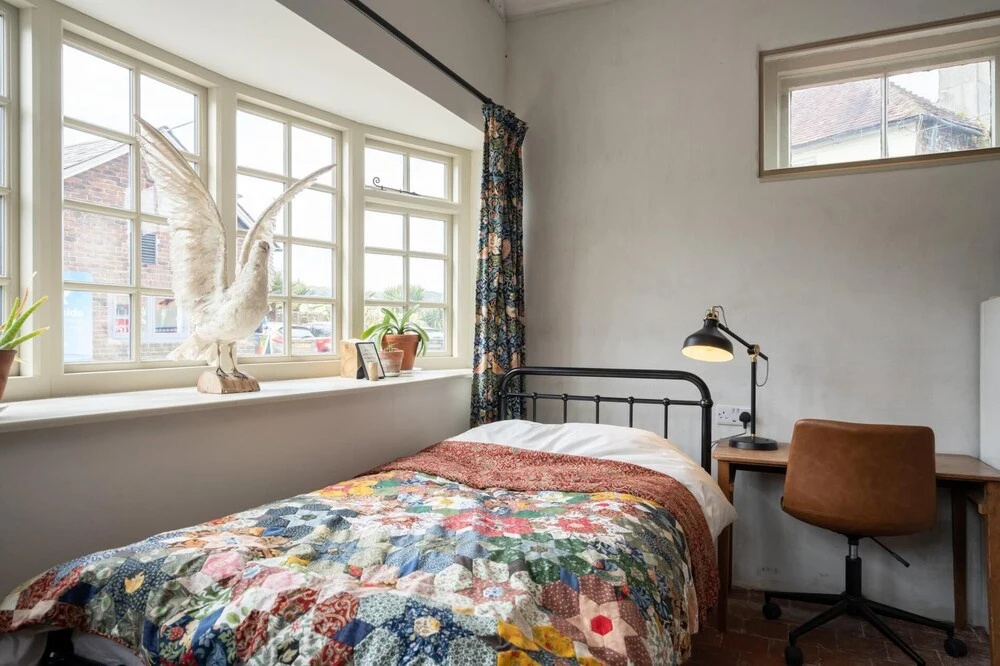 Wonderfully Quirky 3BD Home Amberley West Sussex