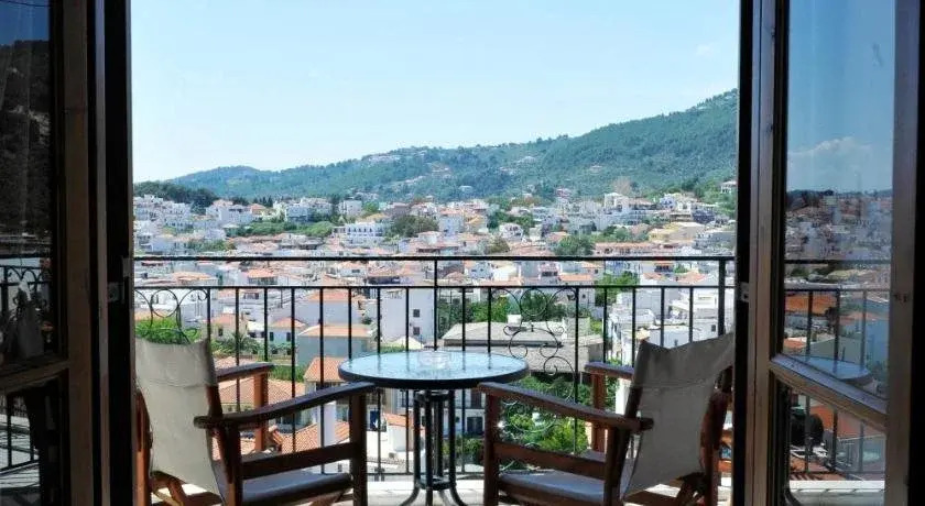 Stathis House