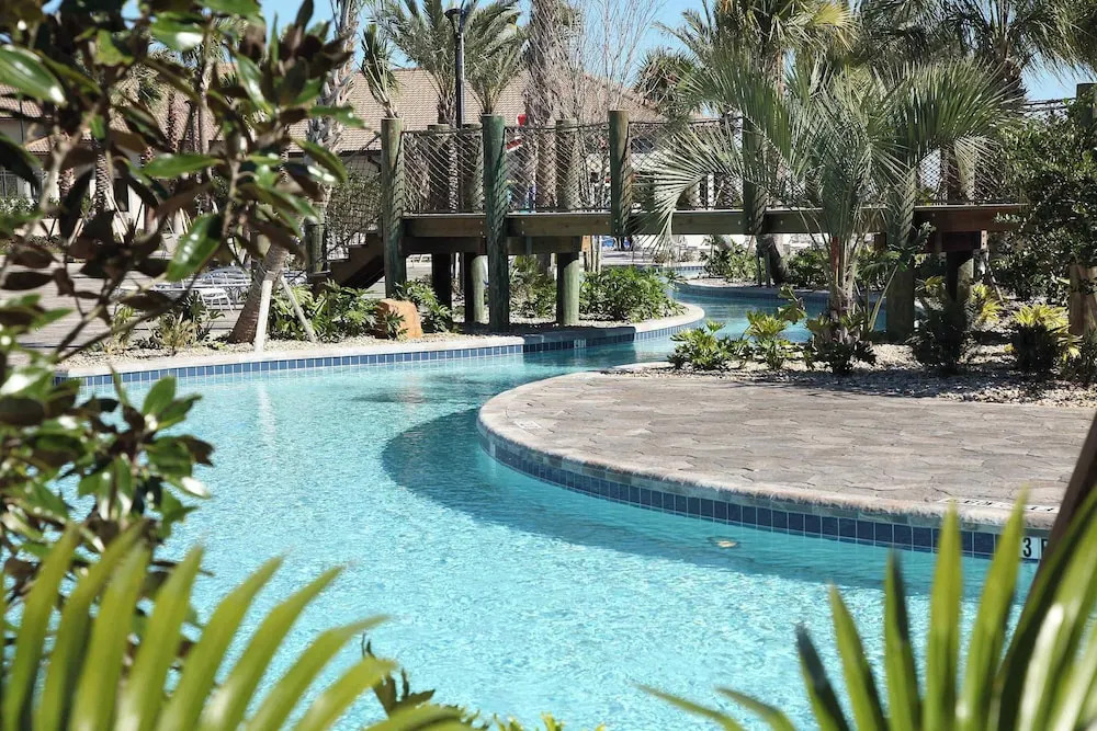Spacious 5BR Home With Pool Near Disney