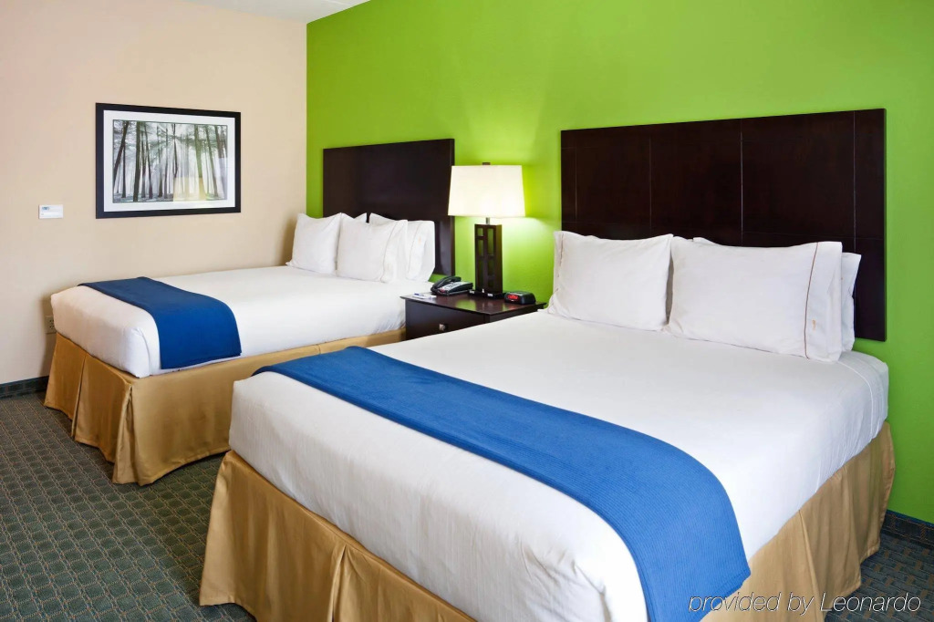 Holiday Inn Express & Suites Newport S by IHG