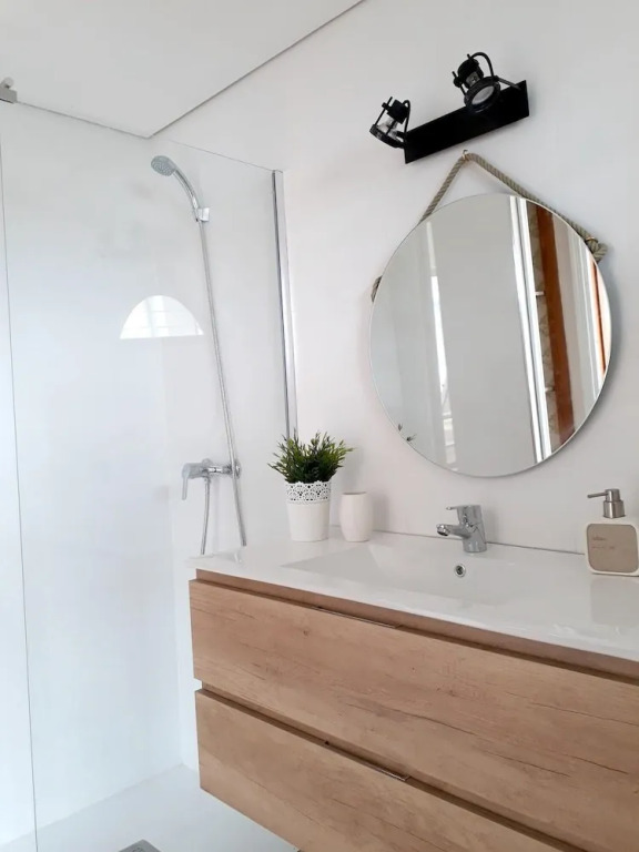 Apartment With 3 Bedrooms in Sa Pobla, With Wonderful Mountain View, Terrace and Wifi