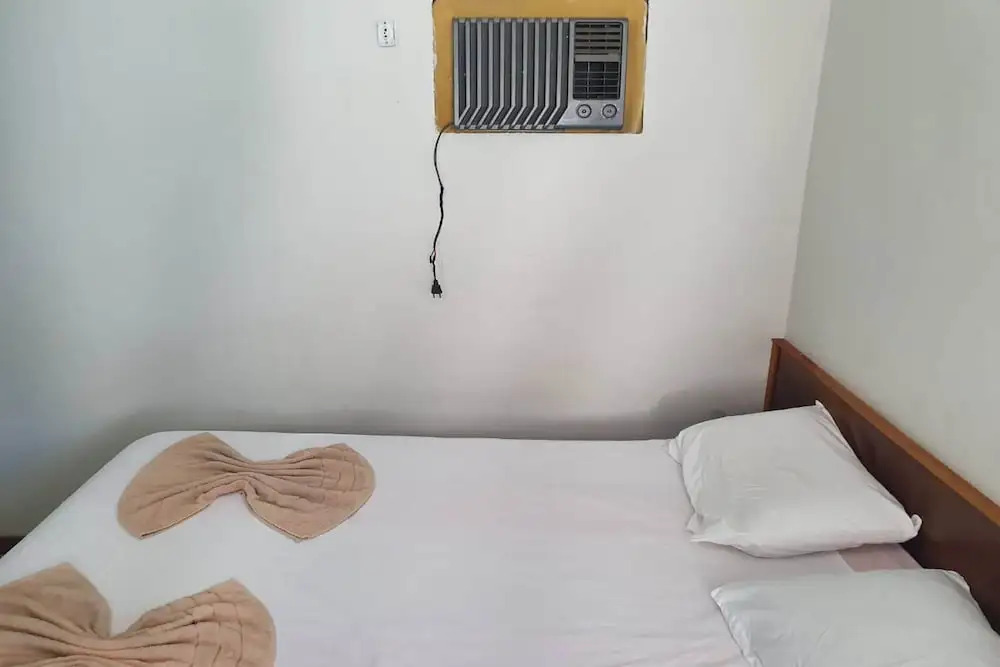 OYO Loretis Hotel