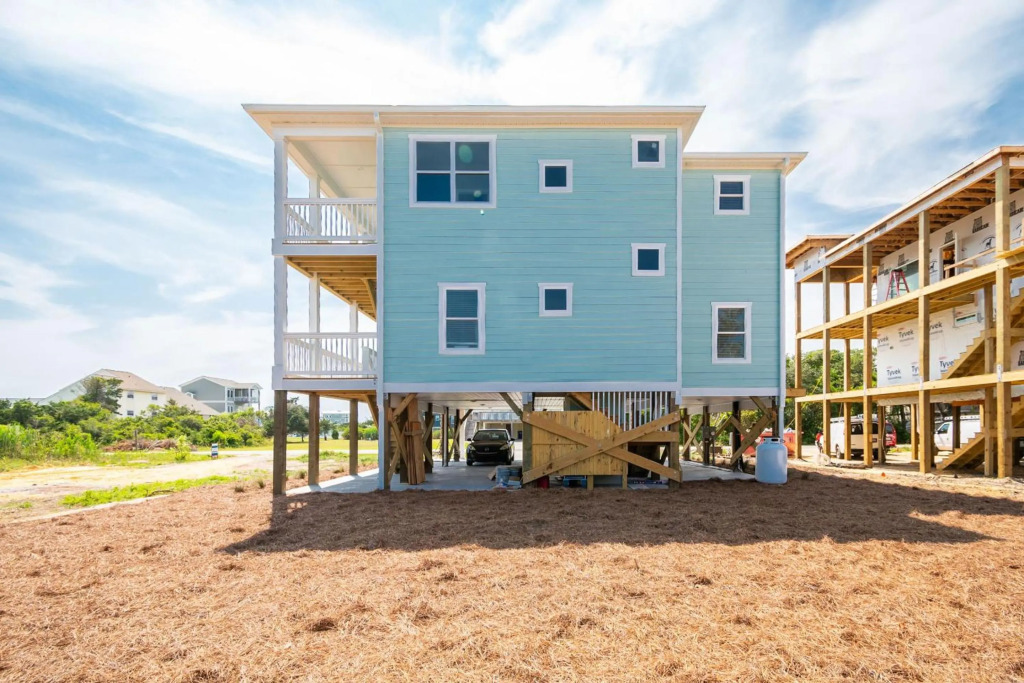 Pappys Place by Oak Island Accommodations