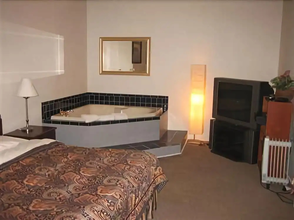 Tecumseh Inn Motel