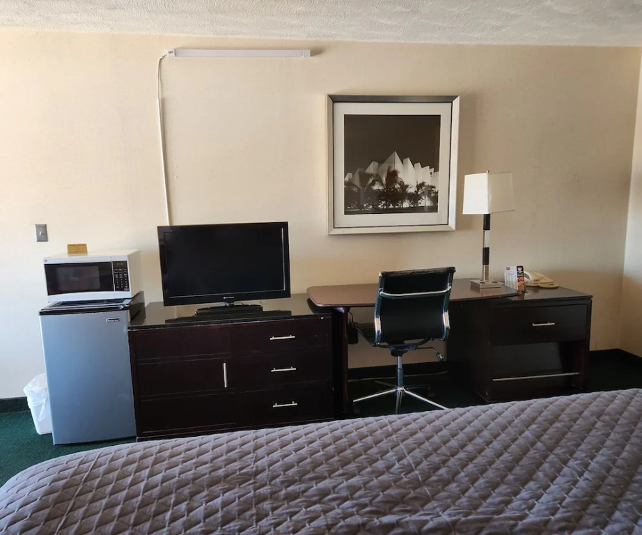 Rodeway Inn