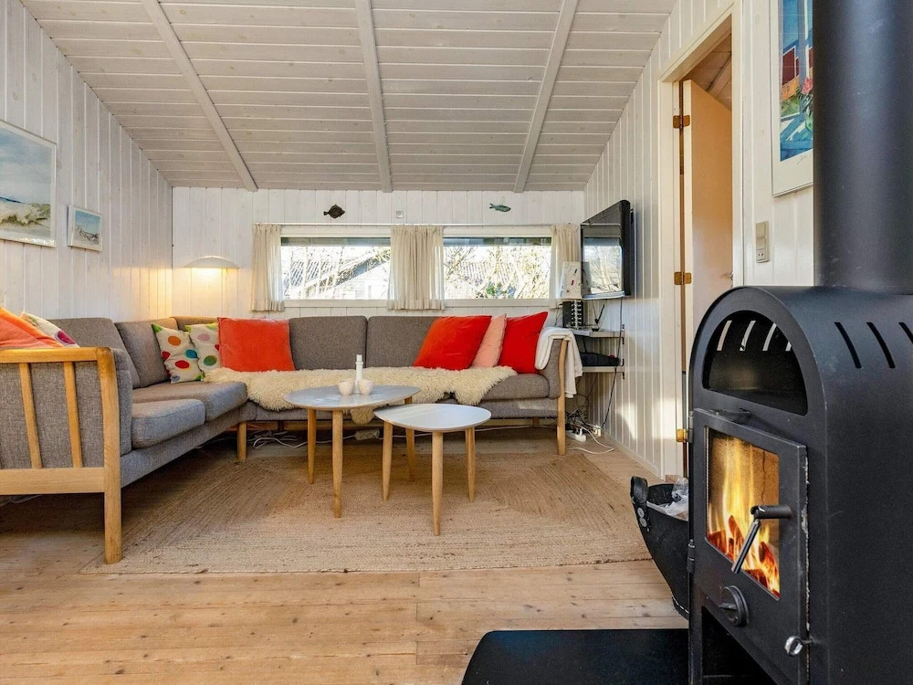 Homely Holiday Home in Jutland near Sea