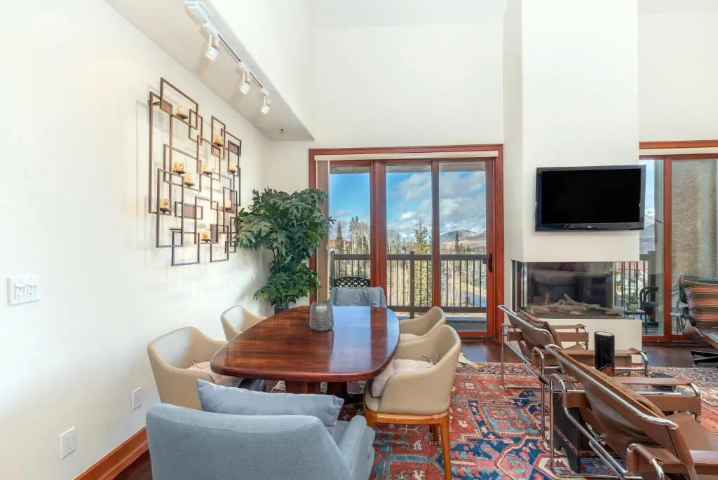 Lorian 8 by Avantstay Relaxing Home Close to Slopes & Hiking Trails