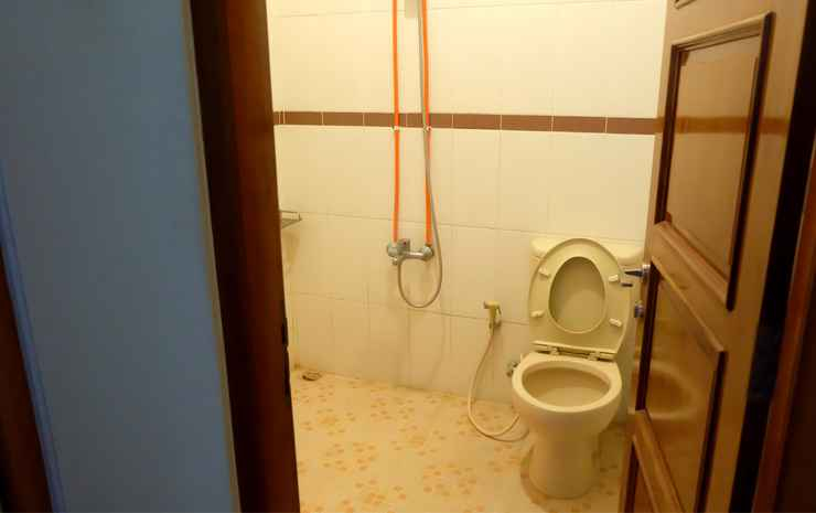 Homestay Syariah Gejayan Dekat Pakuwon Mall by Simply Homy