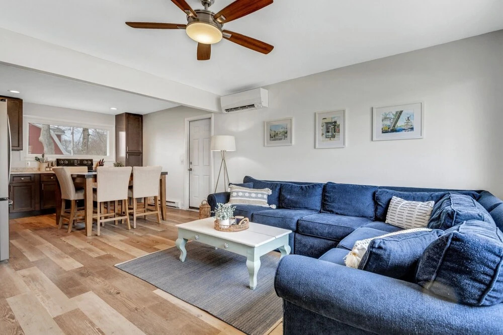 Quiet And Cozy Mystic Ranch Close To Everything 3 Bedroom Home by Redawning