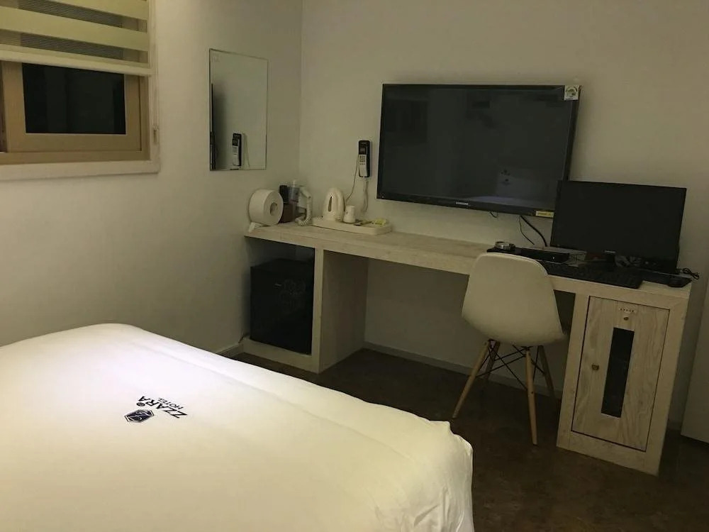 Zzara Hotel
