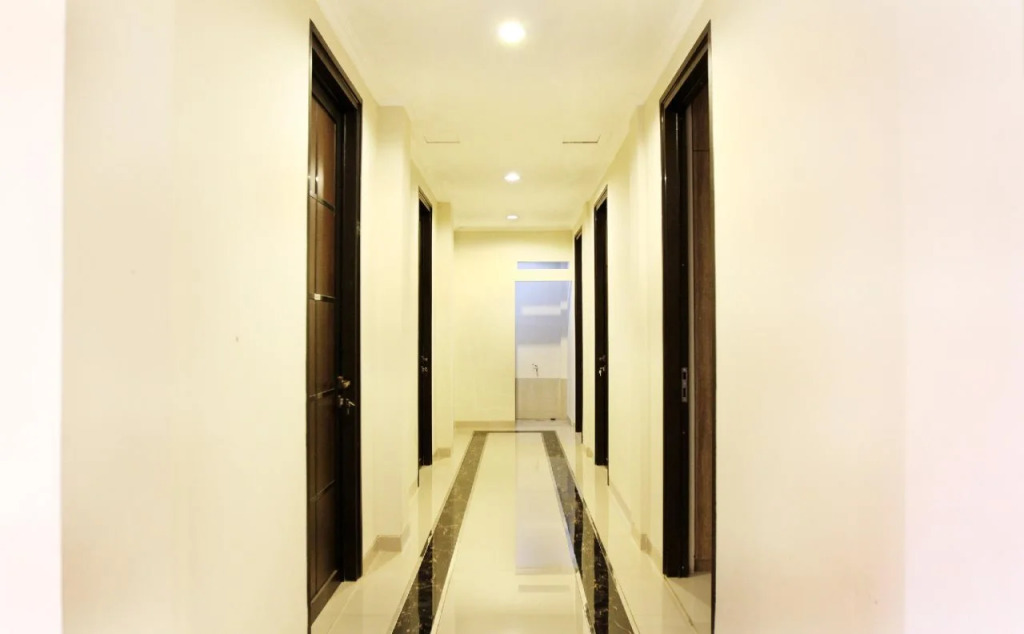 OYO 130 MBC Residence
