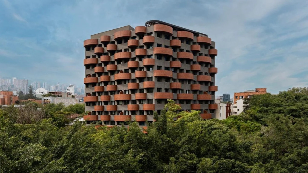 Heiss Hotel By Jalo