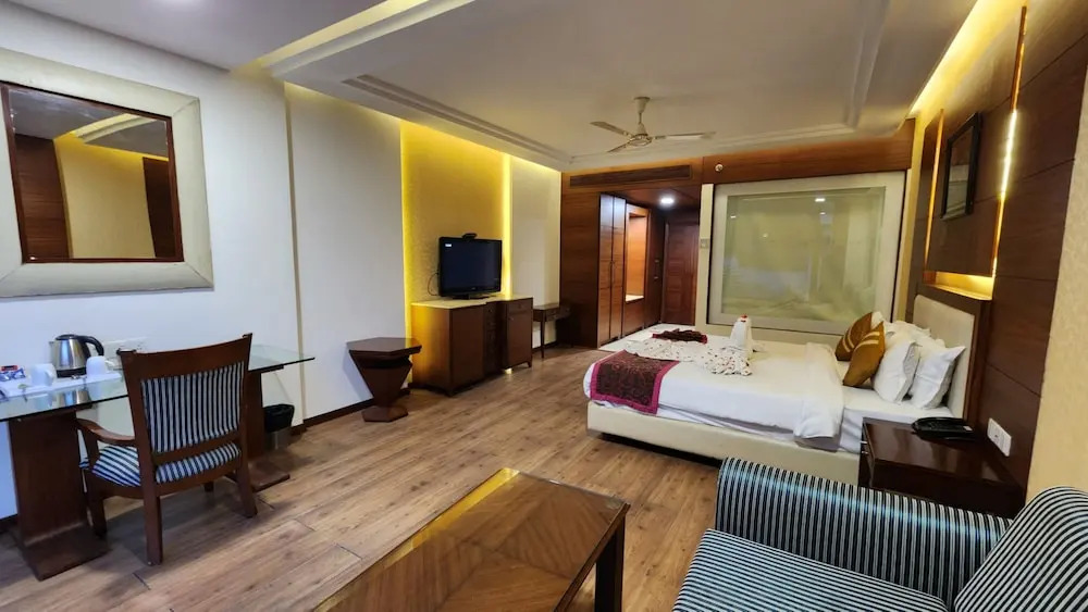 Hotel Royal Ark - Kasauli