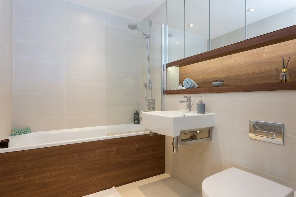 1 Bedroom Riverside Flat in Greenwich