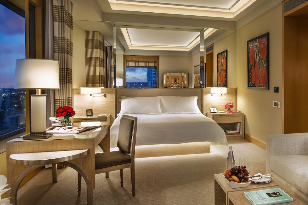 Отель Four Seasons New York