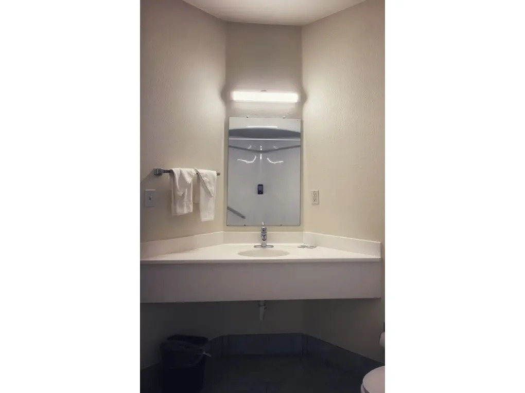Arya Inn And Suites