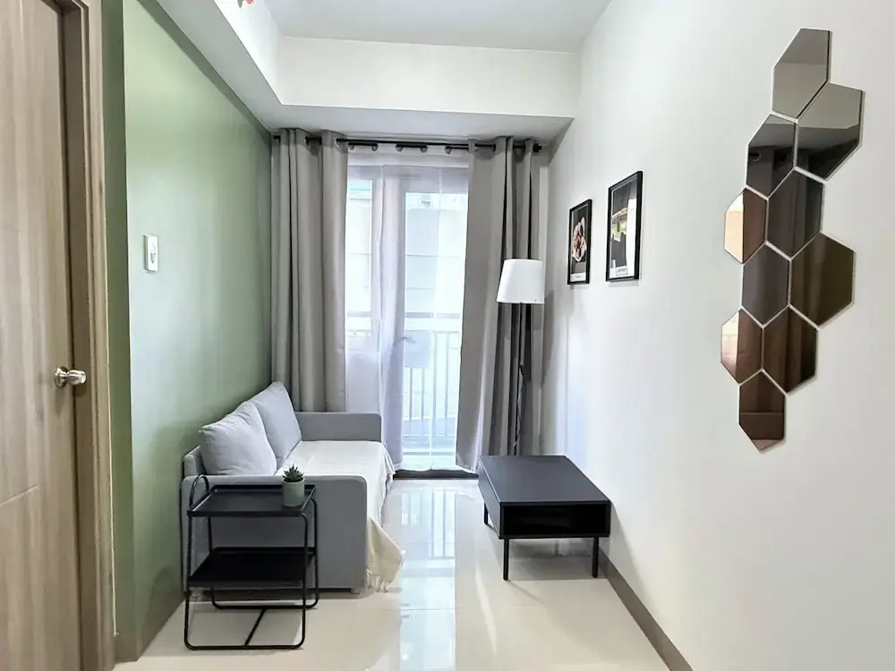 Moas Spot at Sea Residences
