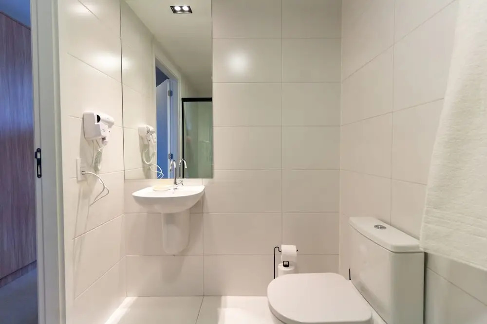 Studio com Varanda a 650m do Metr - Vila Mariana