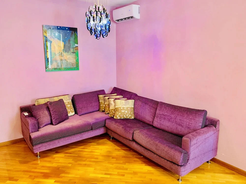 Cosy Apartment with 3BDR & 2 BTH