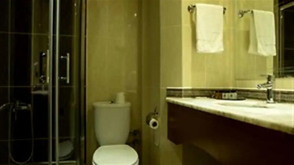 Issos otel