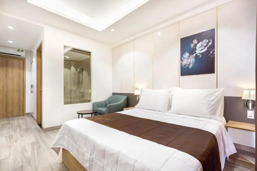 Saki Aparthotel