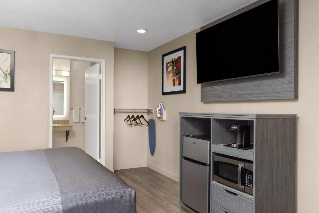 Travelodge by Wyndham Banning Casino and Outlet Mall
