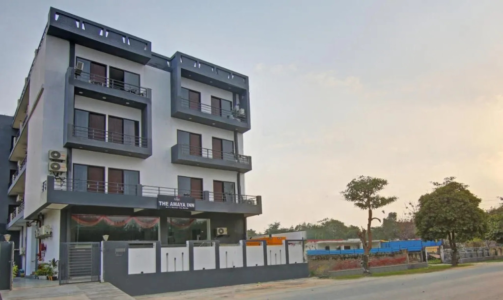 Treebo Trend Amaya Inn Sector 72