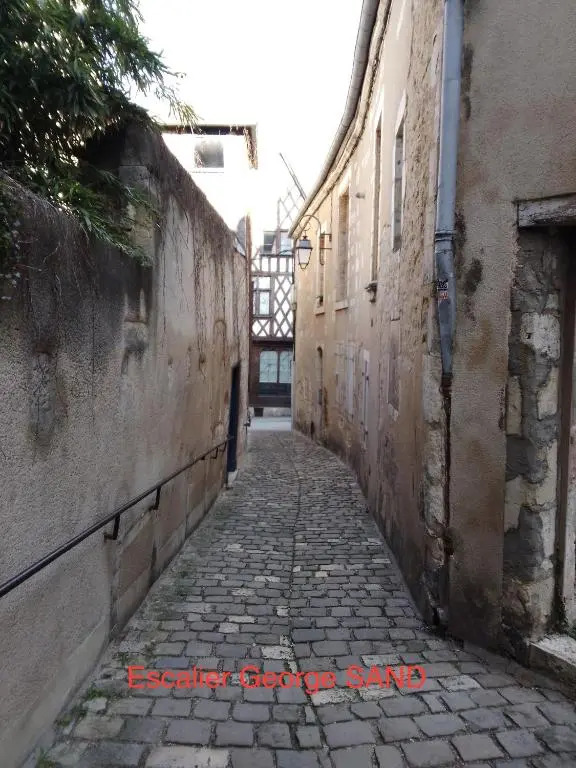 Le George Sand Elegant Studio Coeur Historique (Adults Only)