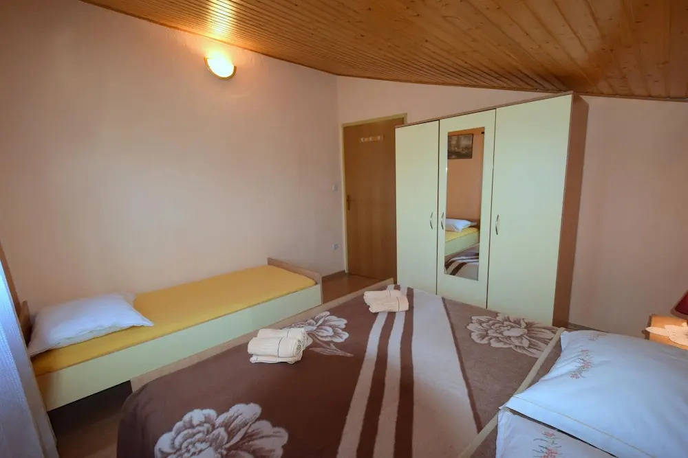 Apartments Mare