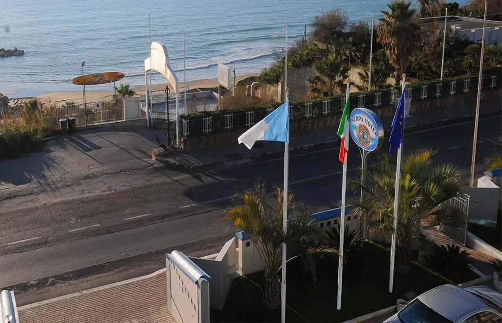 Serpa Hotel
