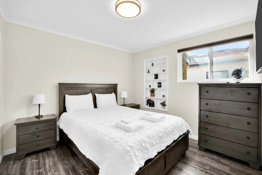 Martha by Avantstay Brand New LA Valley Home