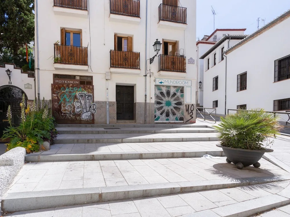 Simplistic Apartment in Granada near Generalife