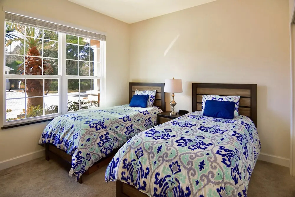 Serenity - 1538 Tranquil Ave