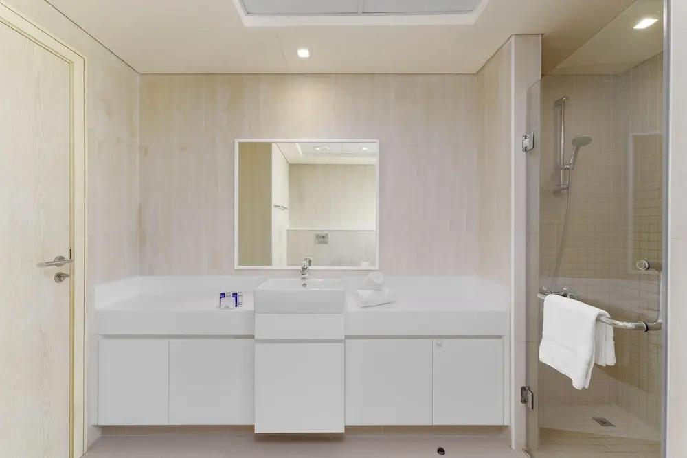 Maison Privee - Stunning JBR Retreat w/ Partial Sea & Marina Views