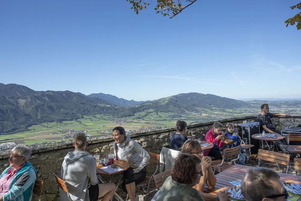 Burg Altpernstein