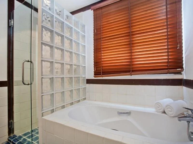 Villa in the Garden, Surin Beach with private spa