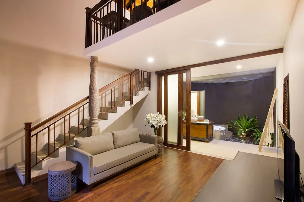 The Deer Park Hotel