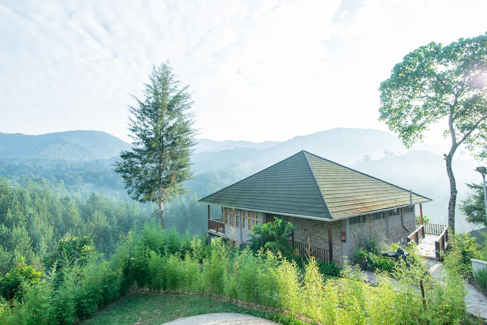 Gorilla Leisure Lodge
