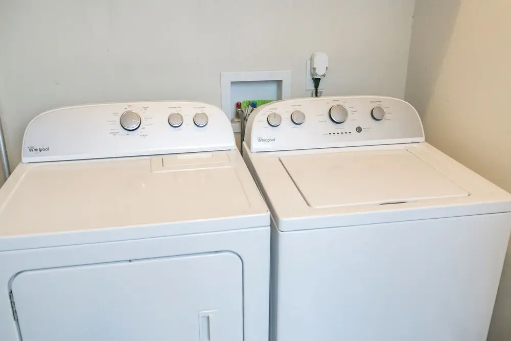 Gorgeous Home 7 Min to Dtwn + Walk to The Pharmacy