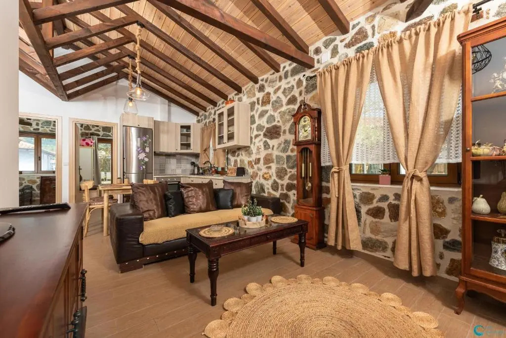 Eleni's Stone House