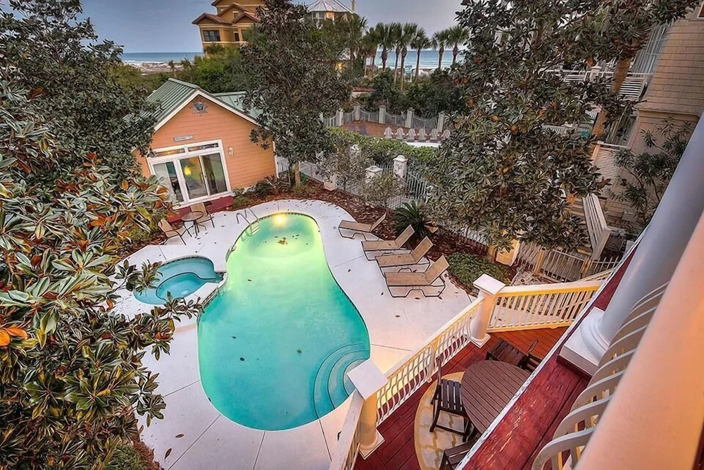Slainte 6 Bedroom Holiday Home by Five Star Properties